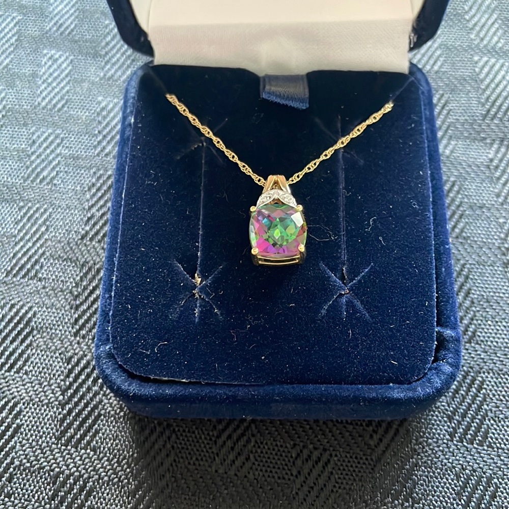 10K Fire Topaz Antique Checkerboard Cut Necklace